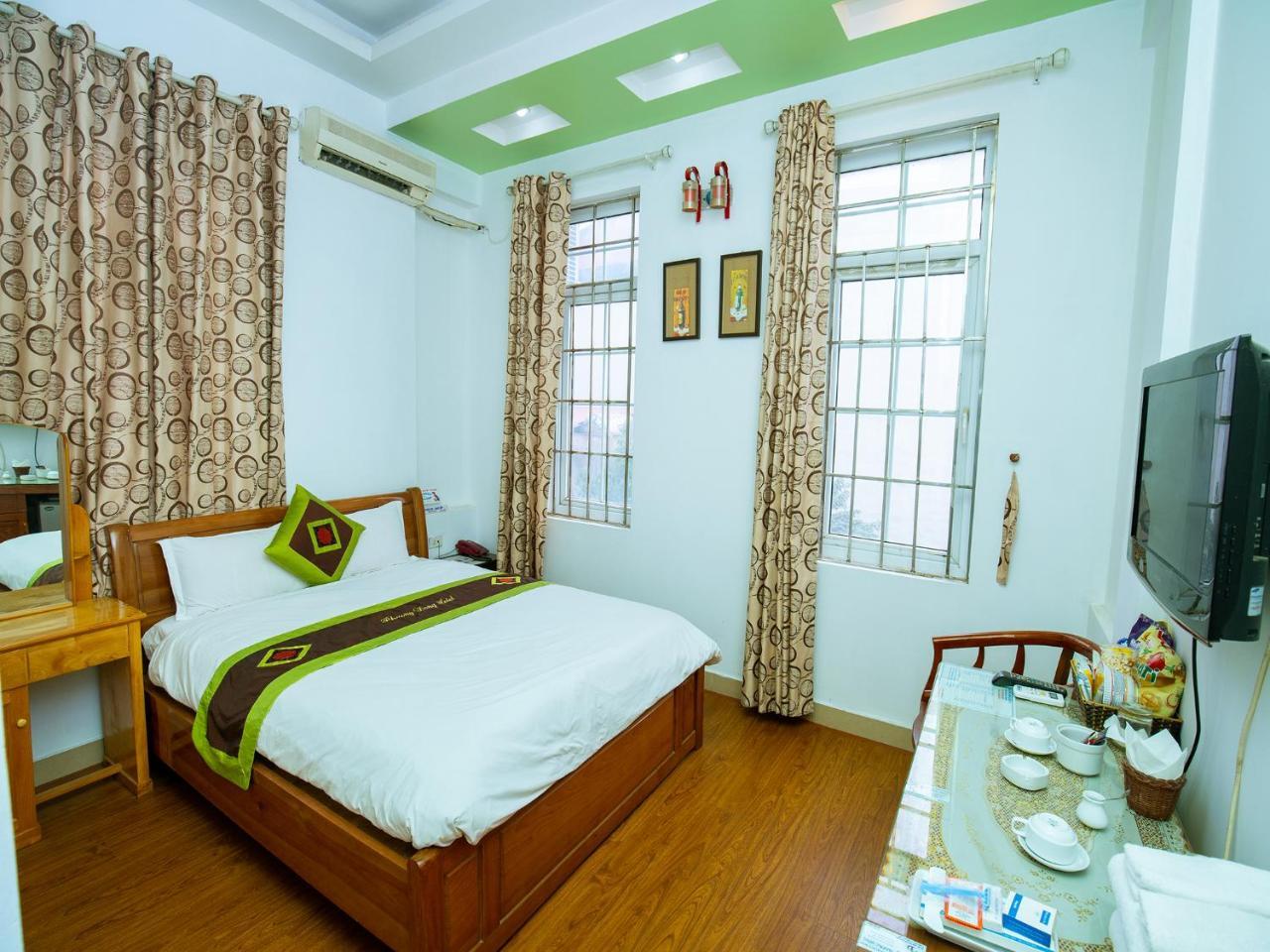 Phuong Dong Hotel Ханой Экстерьер фото