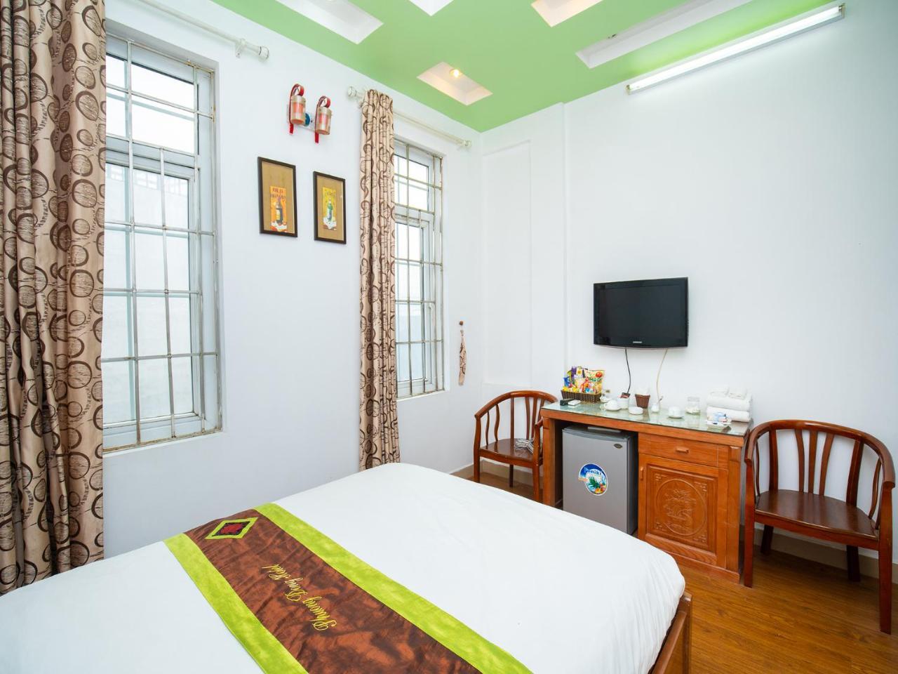 Phuong Dong Hotel Ханой Экстерьер фото