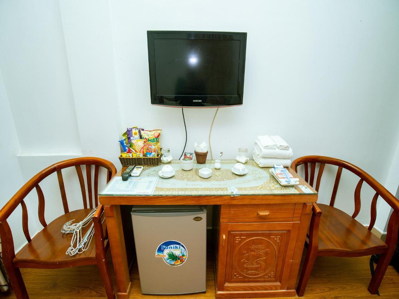 Phuong Dong Hotel Ханой Экстерьер фото
